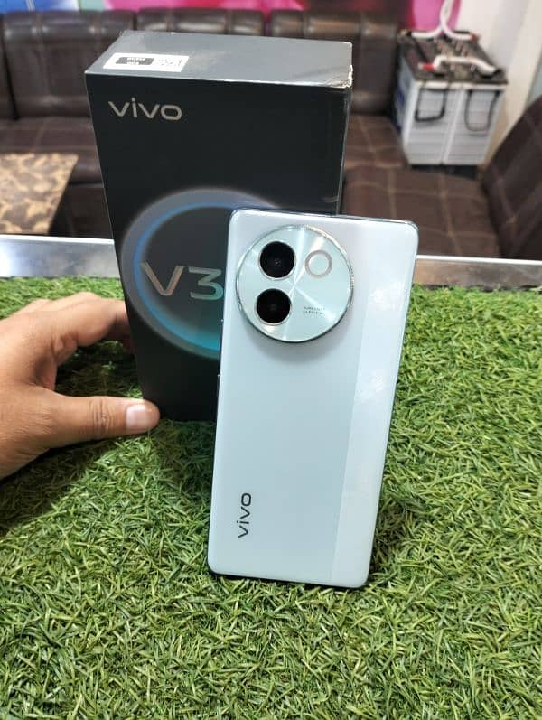 vivo v30 e 5g 4