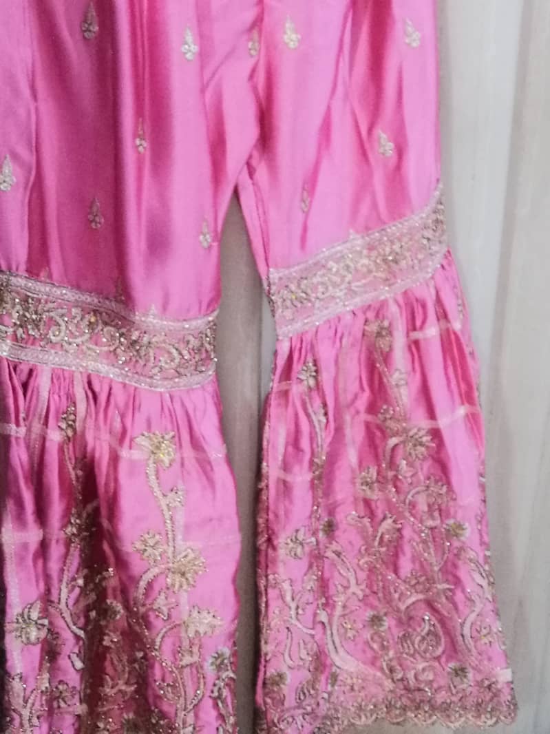 Preloved Tea Pink Color Sharara heavy embroidered shirt inner dupatta 4