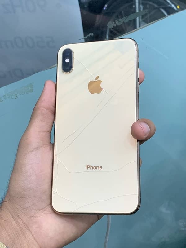 iPhone xsmax 64GB Baki Al Ok 3