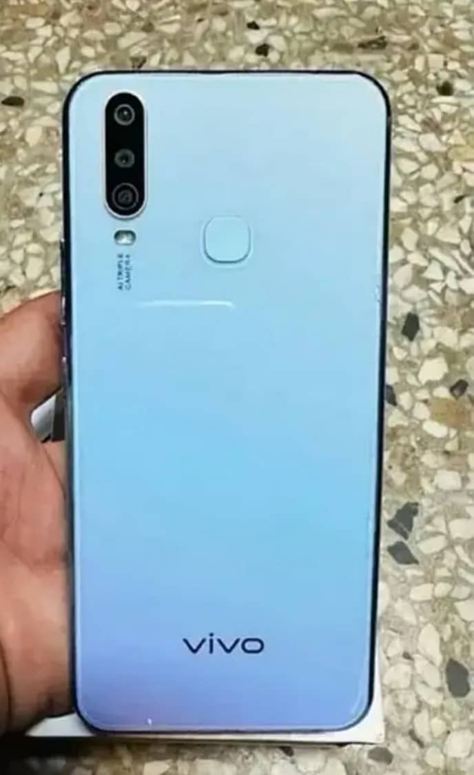 Vivo Y17 1