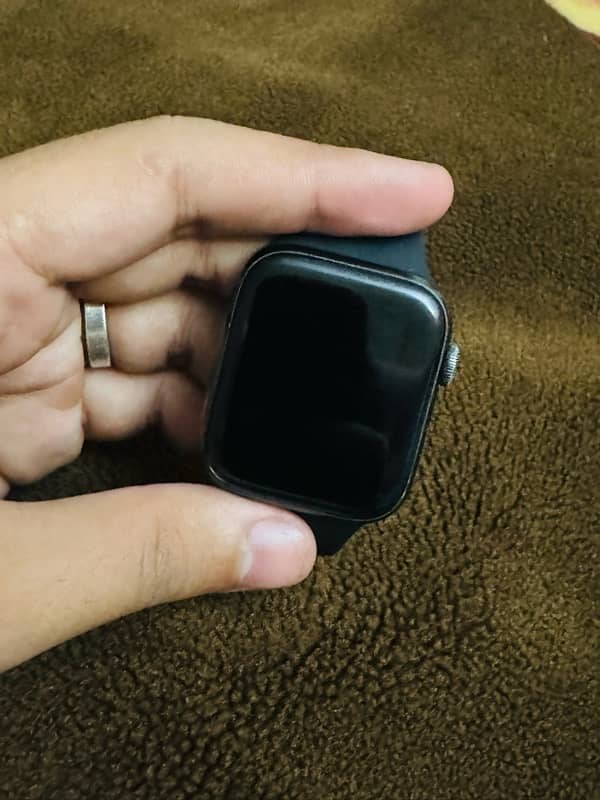 Apple watch series 5 44’MM 1