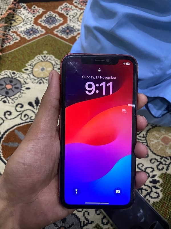 iphone 11 64gb 10/10 with box  waterpack whstapp:03414916334 4