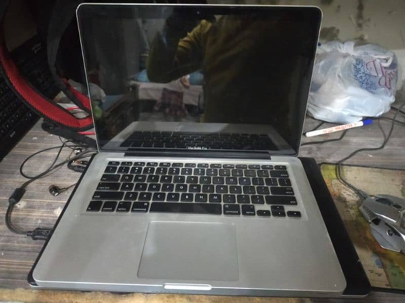 micbook pro 2012 model hai 1