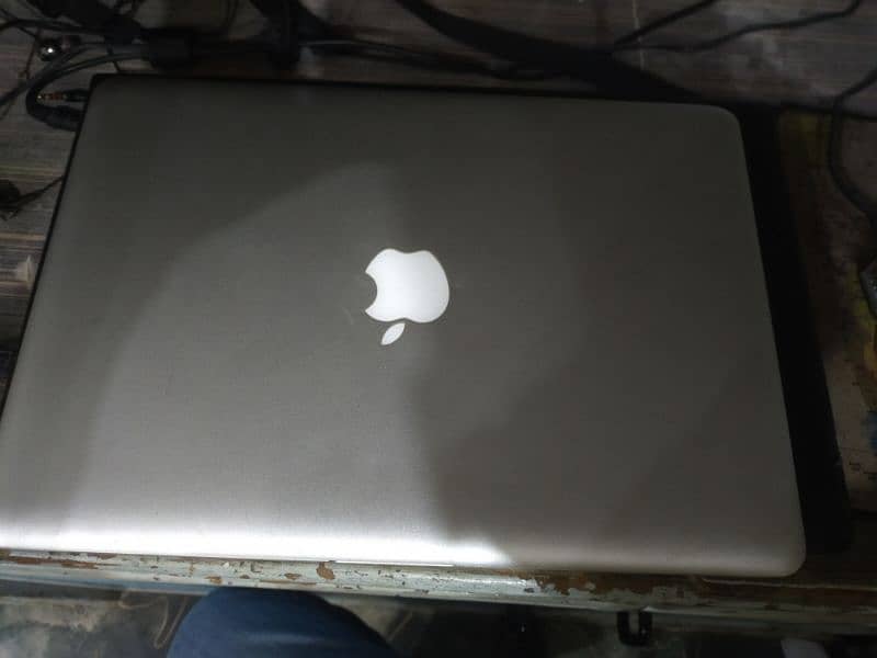 micbook pro 2012 model hai 2