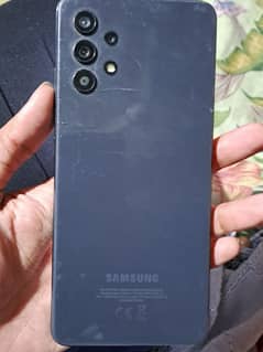 samsung a32.6/128 gb screen glass damage little