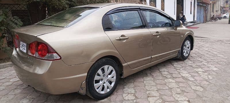 Honda Civic EXi 2011 6