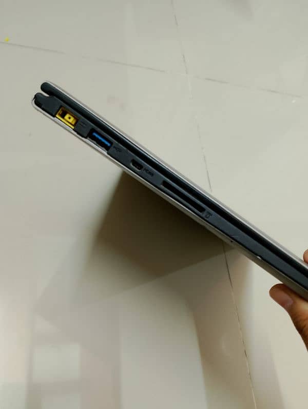 Lenovo Yoga 0