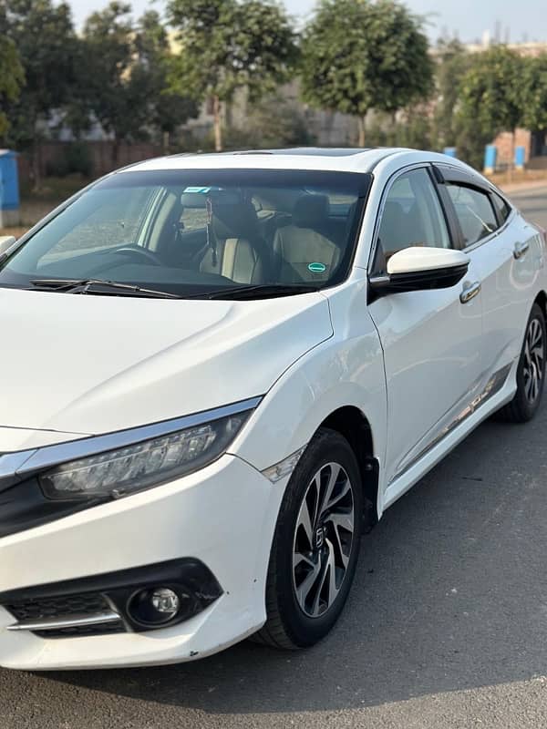 Honda Civic Oriel 2017 7