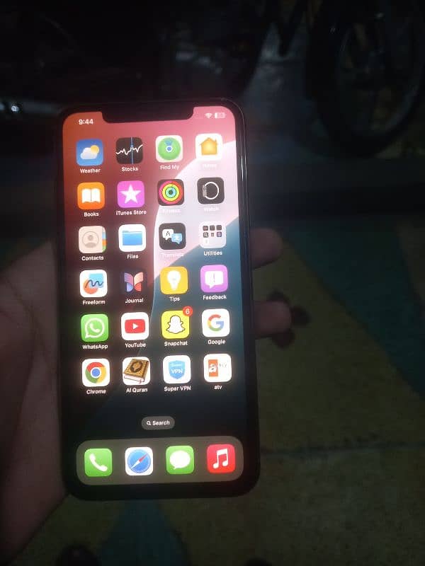 I phone 11 pro max 1