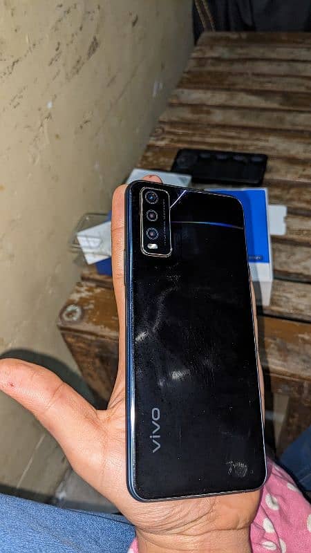 vivo y20 4/64 7