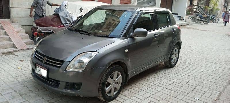 Suzuki Swift 2010 0