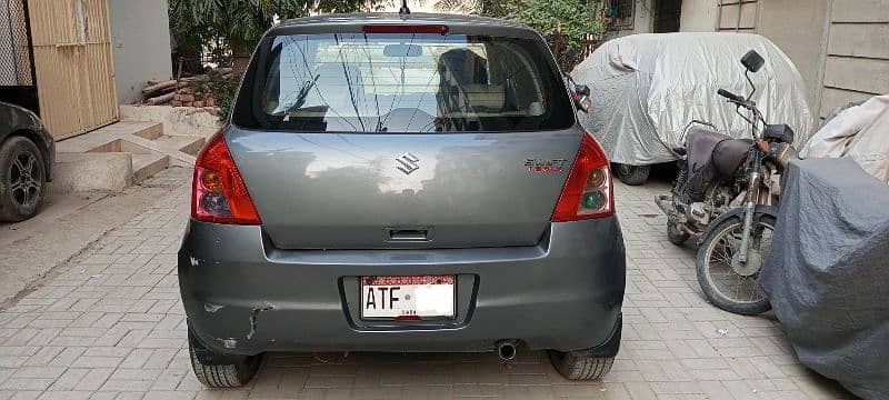 Suzuki Swift 2010 8