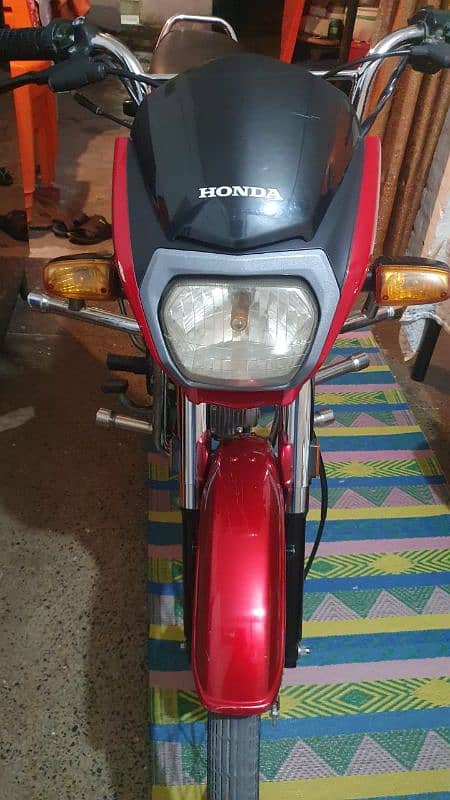 HONDA CD70 DREAM 2023 10