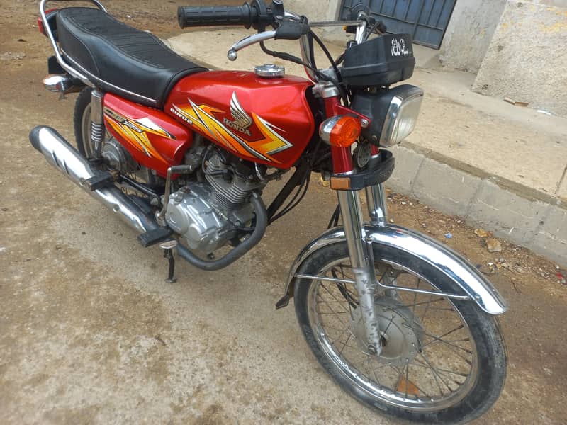 Honda cg125 2021 4 month totally genuine condition karakh pack engine 14