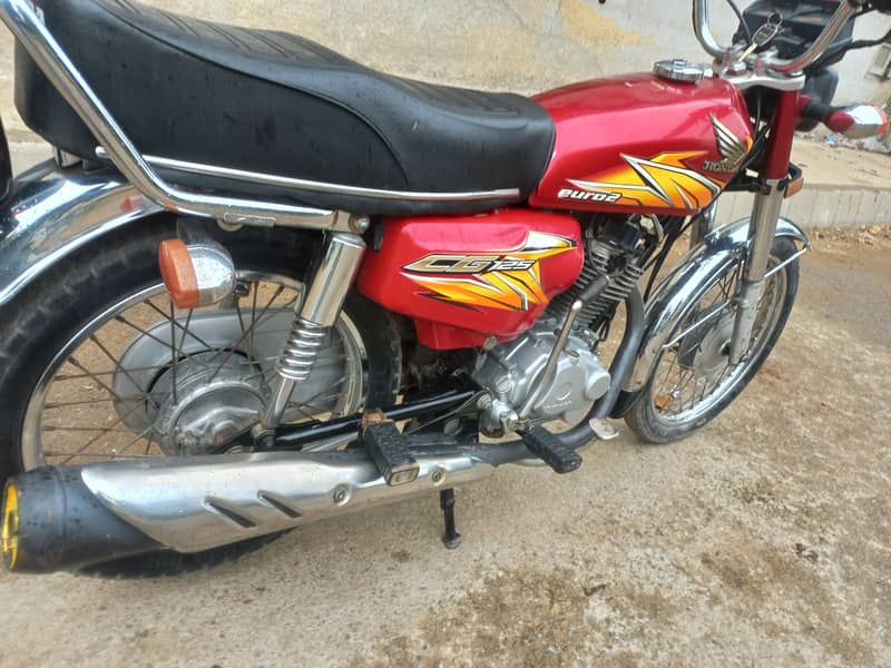 Honda cg125 2021 4 month totally genuine condition karakh pack engine 15