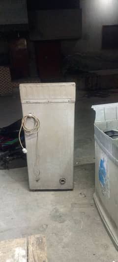 spin dryer machine