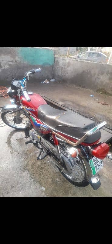 Honda CD 70 4