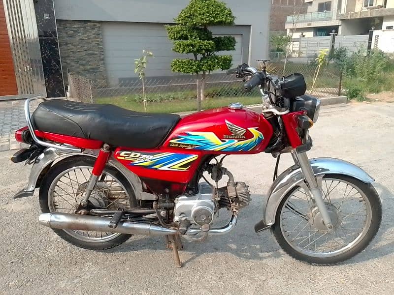 Honda CD 70 model 2021 03127915119 4