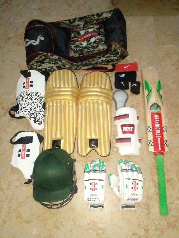 Gray nicolls kit and gray nicolls New bat b 0