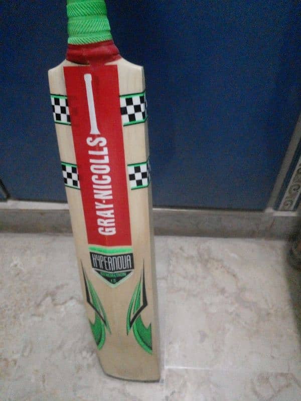 Gray nicolls kit and gray nicolls New bat b 7