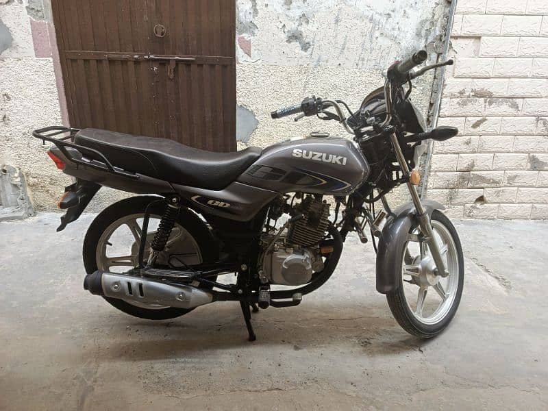 Suzuki GD110s antique piece / Contact: 0333-5002737 6