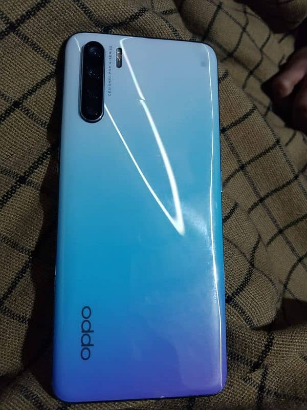 oppo f15 1