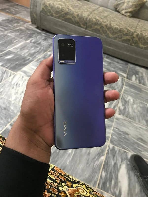 Vivo y21  4 64 7