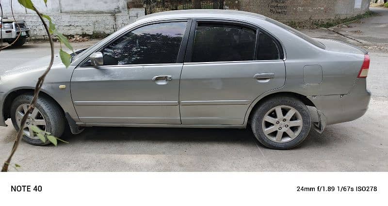 Honda Civic VTi 2004 4