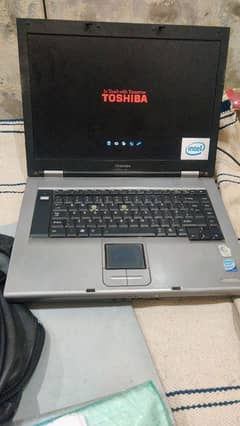 Toshiba laptop RAM3 / Hard disk 320 GB urgent sale