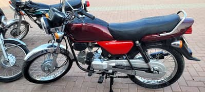 honda cd 100 2012 model in mint condition non accidental all geniun