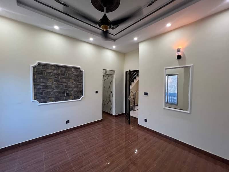 5 Marla Upper Portion For Rent 3