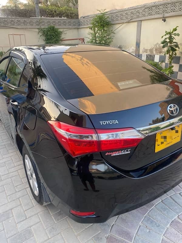 Toyota Corolla Altis 2015 3