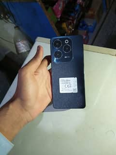 Infinix hot 40