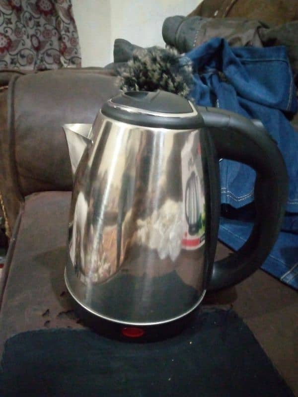 Electric Kettle 2