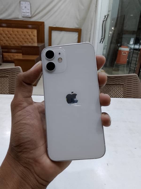 iphone 12 mini 1