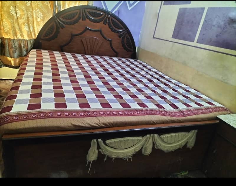 King size double bed with mattress for urgent sale 1