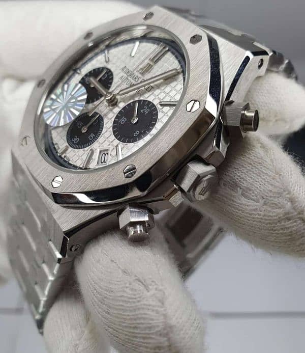 Brand watches chronograph 0