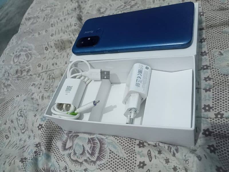 redmi 12c 4GB ram 128 GB all okay WhatsApp contact 03202070316 5