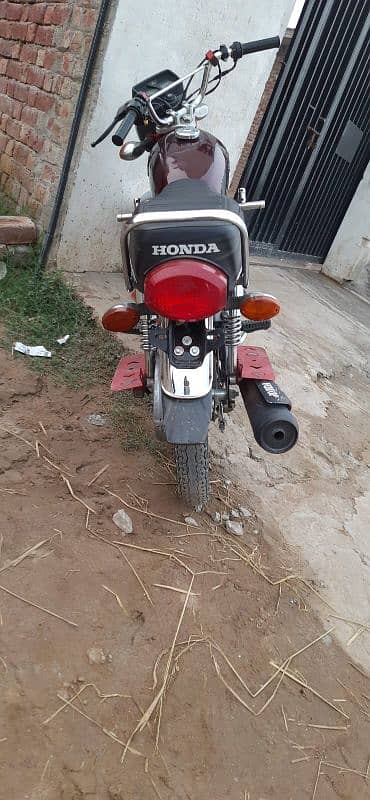 honda 125 new condition 7