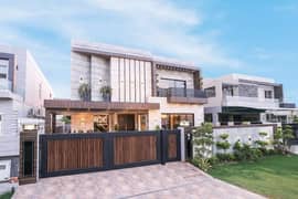 One Kanal Luxurious Bungalow Near Park DHA Phase-5