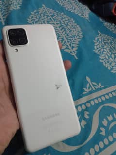 Samsung A12