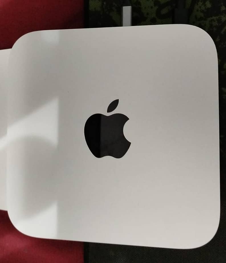 Mac Mini M2 9