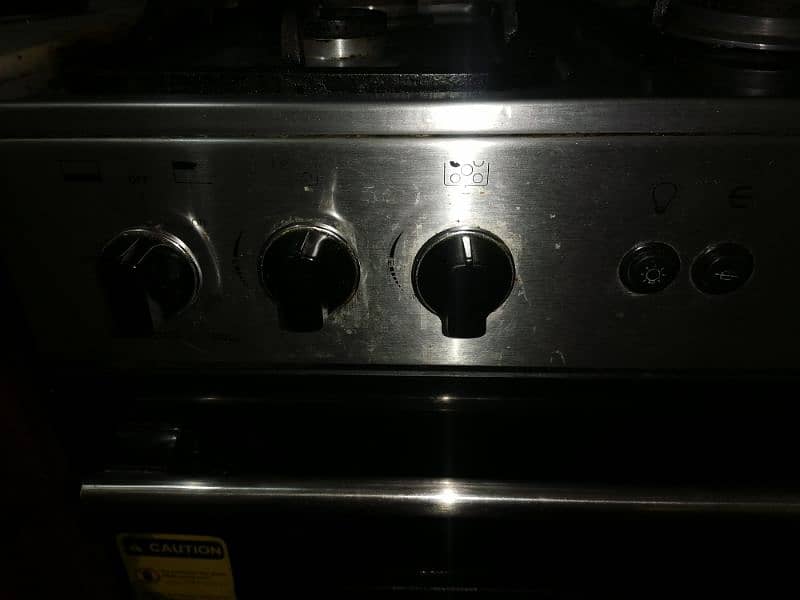 5 Burner  Cooking range  for sale 3