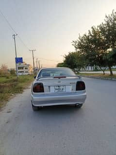 Suzuki Baleno 2004