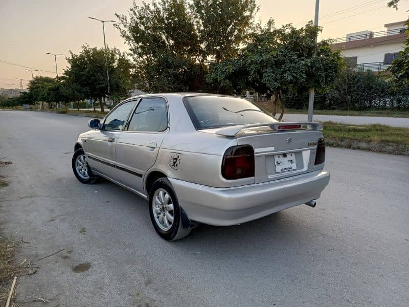 Suzuki Baleno 2004 1