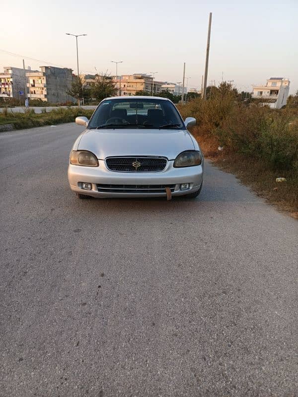 Suzuki Baleno 2004 11