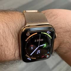 Apple watch series 4 44mm stainless steel gold