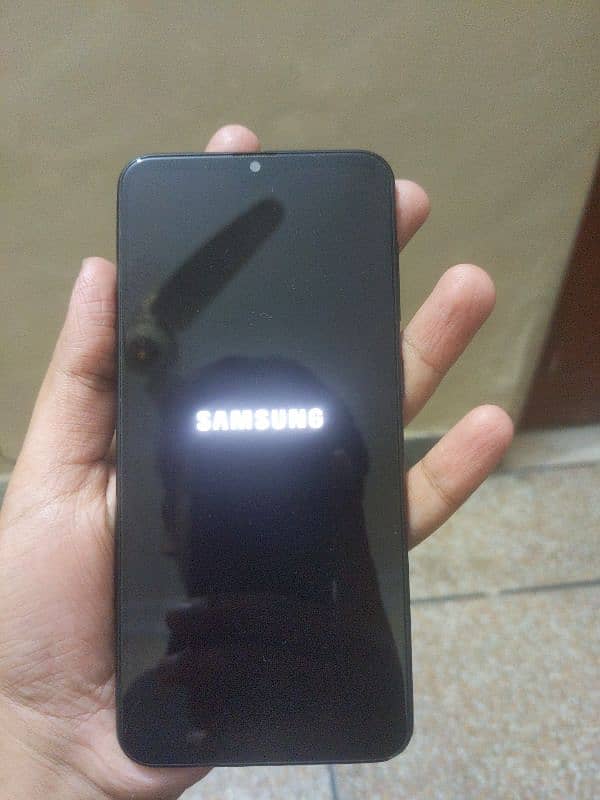 Samsung a20 3 32 0