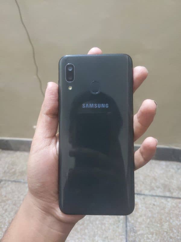 Samsung a20 3 32 2