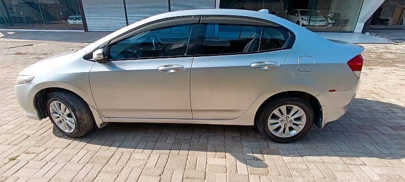 Honda City Aspire 1.5 Manual 2014 2